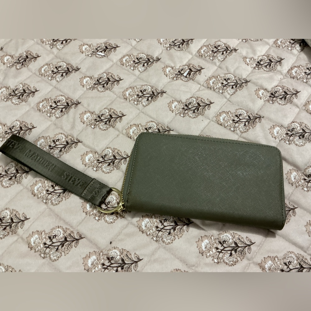 Steve Madden Olive Green Zip-Around Wallet with Gold Accent - Picture 3 of 3